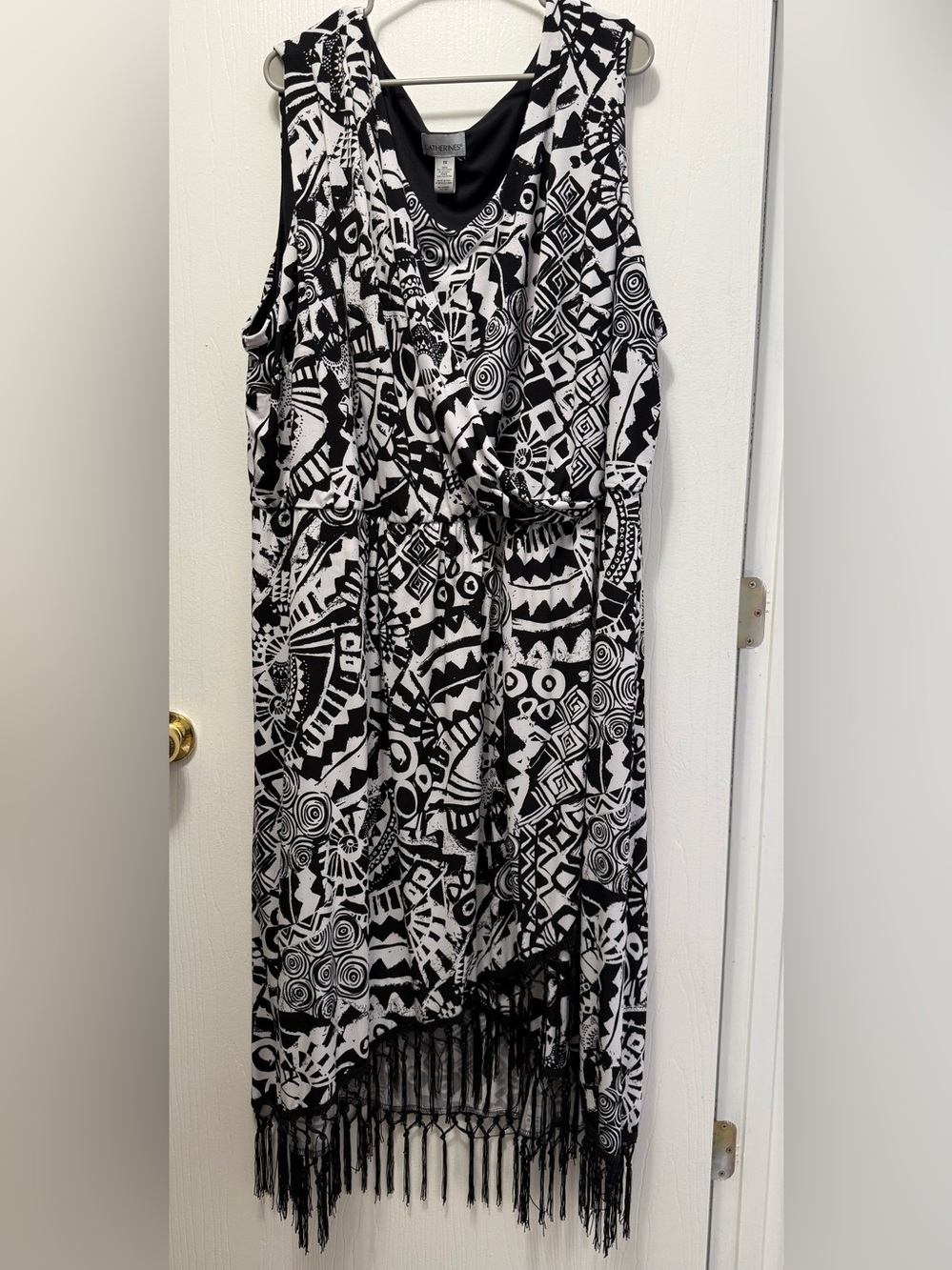 Catherines Black&White Tribal Print Fringe Hem Dress Sleeveless Faux Wrap Size5X - Picture 3 of 4